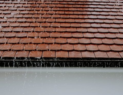 Canalones sin juntas: la solución definitiva para proteger tu hogar de la lluvia